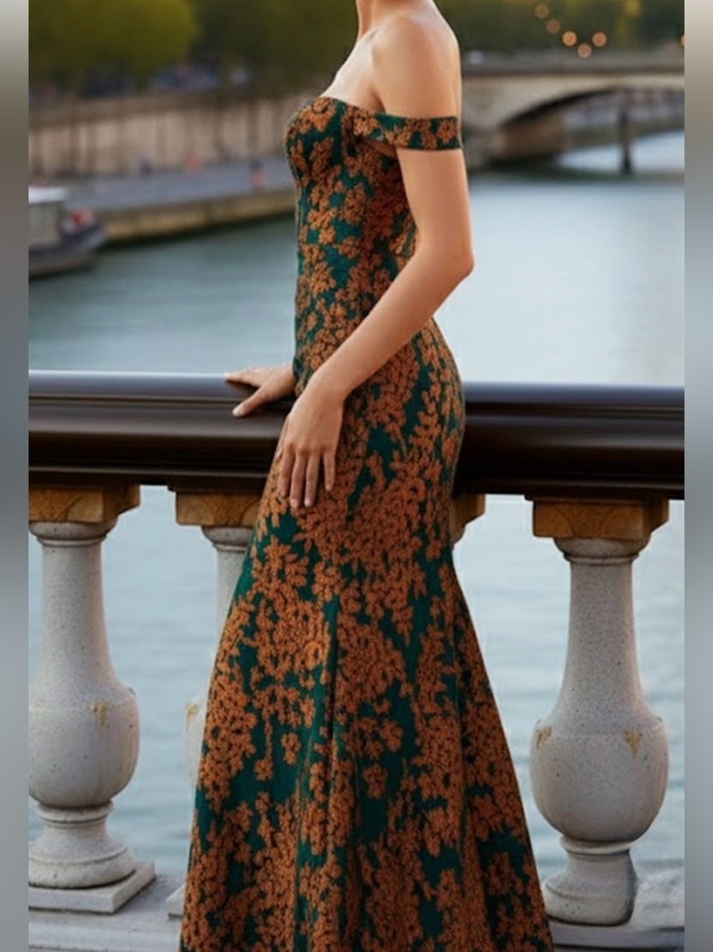UEC “THE TEALIGHT” Off-Shoulder Green & VELVET Copper Floral Maxi Dress SZ 4 - Picture 4 of 17